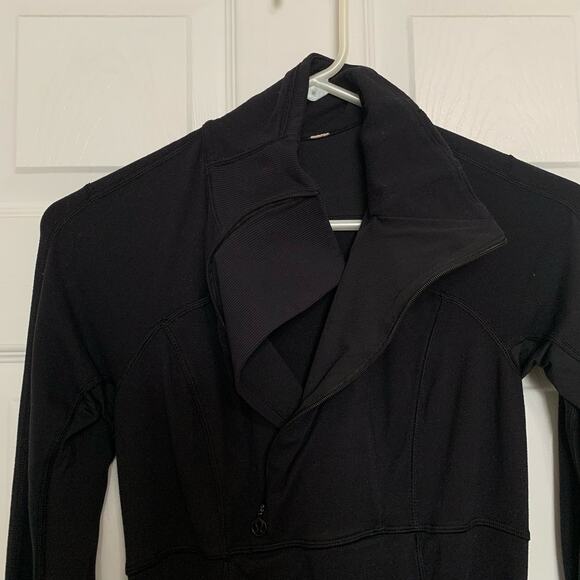 Lululemon Black Base Runner Half Zip Running Jacket Size 2 - Picture 3 of 10